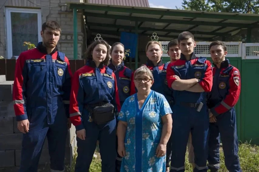 Cтуденты-спасатели из Приморья и Дагестана помогают семьям героев в ДНР