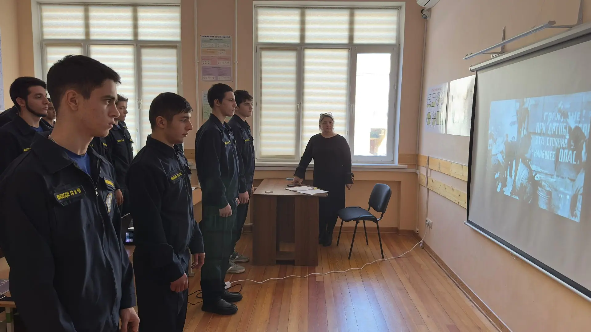 Кураторские (классные) часы, посвященные Дню снятию блокады Ленинграда