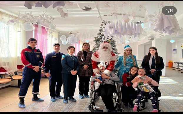 ПОУ «Колледж Гражданской обороны и чрезвычайных ситуаций» совместно с ДРО ВСКС посетил дом-интернат «Забота»
