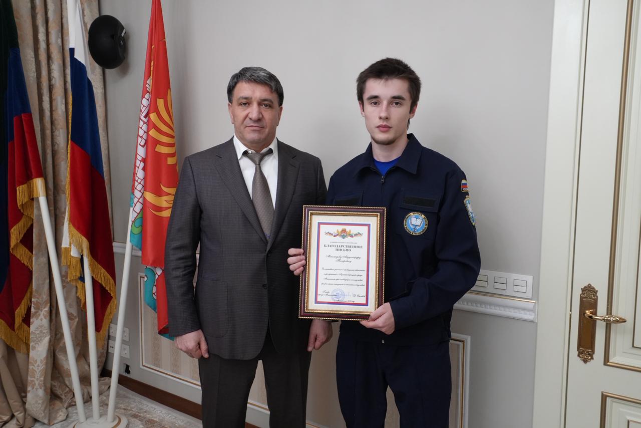 Встреча Главы г. Махачкала со студентами-спасателями ЧПОУ "Колледж ГО и ЧС"